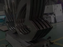 304 कस्टम डिजाइन दर्पण स्लिवर वायलेट आउटडोर गार्डन स्टेनलेस स्टील मूर्तिकला