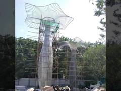 स्टेनलेस स्टील की मूर्ति