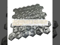 दीवार और फर्श की सजावट के लिए कस्टम आकार और कई रंग विकल्पों के साथ उच्च ग्रेड स्टेनलेस स्टील मोज़ेक टाइलें 304 316 201