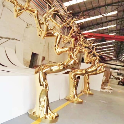 ट्रंक आकार का मिरर पॉलिश स्टेनलेस स्टील मूर्तिकला गोल्ड पीवीडी टाइटेनियम ओडीएम