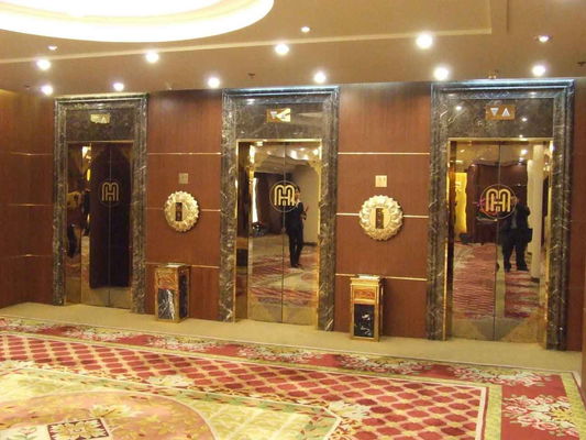 अच्छी कीमत प्रतिरोध रंगीन स्टेनलेस स्टील शीट सोना नक़्क़ाशी आईना प्लेट होटल सजावट पहनें ऑनलाइन