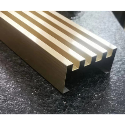 अच्छा दाम 304 गुलाबी सोने का रंग कांस्य कंपन प्राचीन पैटर्न वाले स्टेनलेस स्टील की सजावट ऑनलाइन