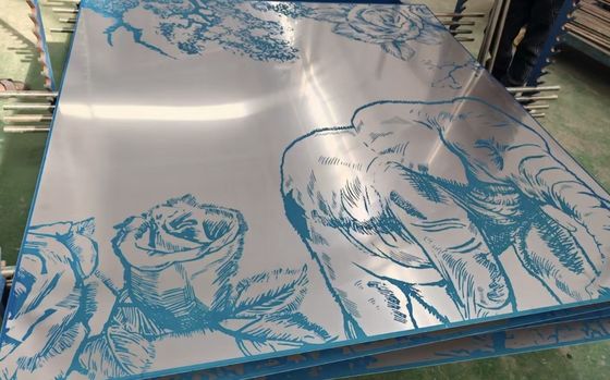 अच्छा दाम 201 304 316 विभिन्न पैटर्न नक़्क़ाशीदार सतह Pvd कोटिंग स्टेनलेस स्टील शीट होटल की दुकान की दीवार की सजावट ऑनलाइन