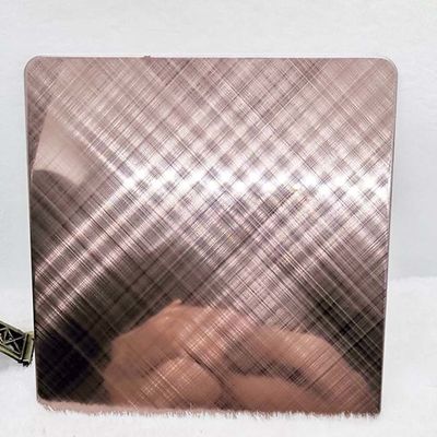 अच्छी कीमत मिरर क्रॉस हेयरलाइन ब्राउन कलर स्टेनलेस स्टील शीट लक्ज़री डेकोरेशन ऑनलाइन