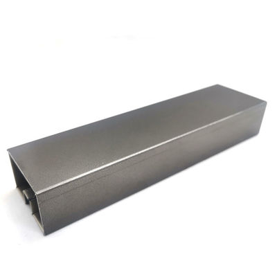अच्छी कीमत बीड ब्लास्ट 12 मिमी ब्लैक स्टेनलेस स्टील ट्रिम स्ट्रिप्स जेआईएस 304 1.15 मिमी मोटी ऑनलाइन