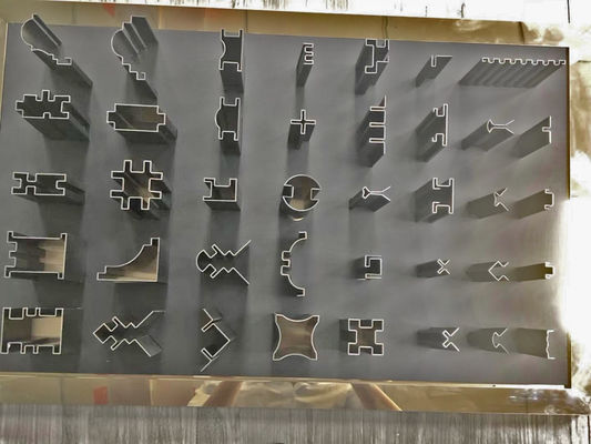 अच्छा दाम 0.8 मिमी 2.0 मिमी स्टेनलेस स्टील ट्रिम स्ट्रिप्स पॉलीशेप्ड पीवीडी कोटिंग रोज़ गोल्ड ब्लैक सिल्वर ब्रश ऑनलाइन