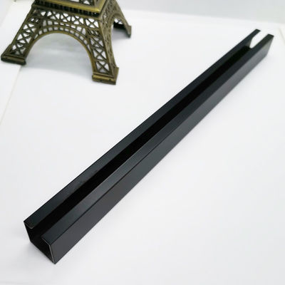 अच्छा दाम लिफ्ट सजावट के लिए सफेद दीवार टायर स्टील टाइल ट्रिम कोनों ऑनलाइन