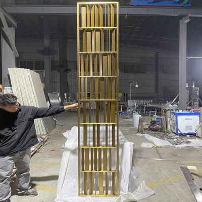 अच्छा दाम 304 स्वर्ण पीवीडी कोटिंग लोकप्रिय डिजाइन घर आंतरिक होटल सजावटी कमरे विभाजक आधुनिक विभाजन ऑनलाइन