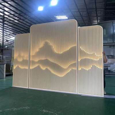 कस्टमाइज्ड माउंटेन हिल ब्रास ब्राउन 304 स्टेनलेस स्टील स्क्रीन फॉर एंट्रेंस