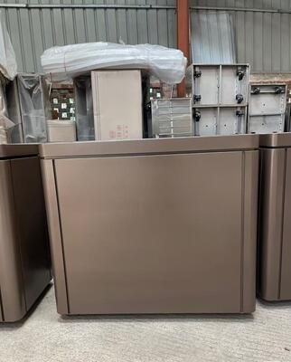 अच्छा दाम कस्टम 304 स्टेनलेस स्टील आधुनिक आयत फूल प्लांटर बॉक्स गार्डन सजावट के लिए ऑनलाइन