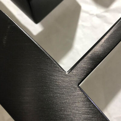 अच्छा दाम नक्काशीदार फ़िनिश एंटीक स्टेनलेस स्टील शीट रंगीन स्टेनलेस स्टील शीट ऊंचाई और आंतरिक सजावट के लिए सामग्री ऑनलाइन