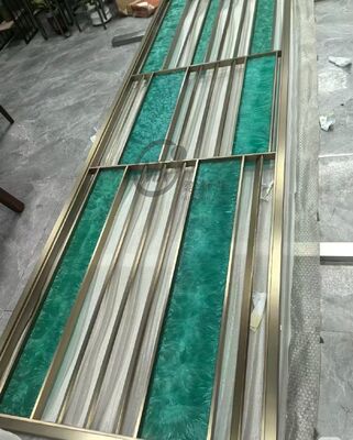 आधुनिक लेजर कट स्टेनलेस स्टील रूम डिवाइडर पीवीडी प्लेटिंग टाइटेनियम और दर्पण 8k पोलिश के साथ