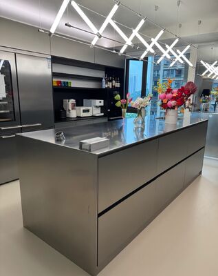 अच्छा दाम 32-इंच एप्रन फ्रंट स्क्रैच प्रूफ स्टेनलेस स्टील सिंक, सिंगल बाउल फार्महाउस ऑनलाइन